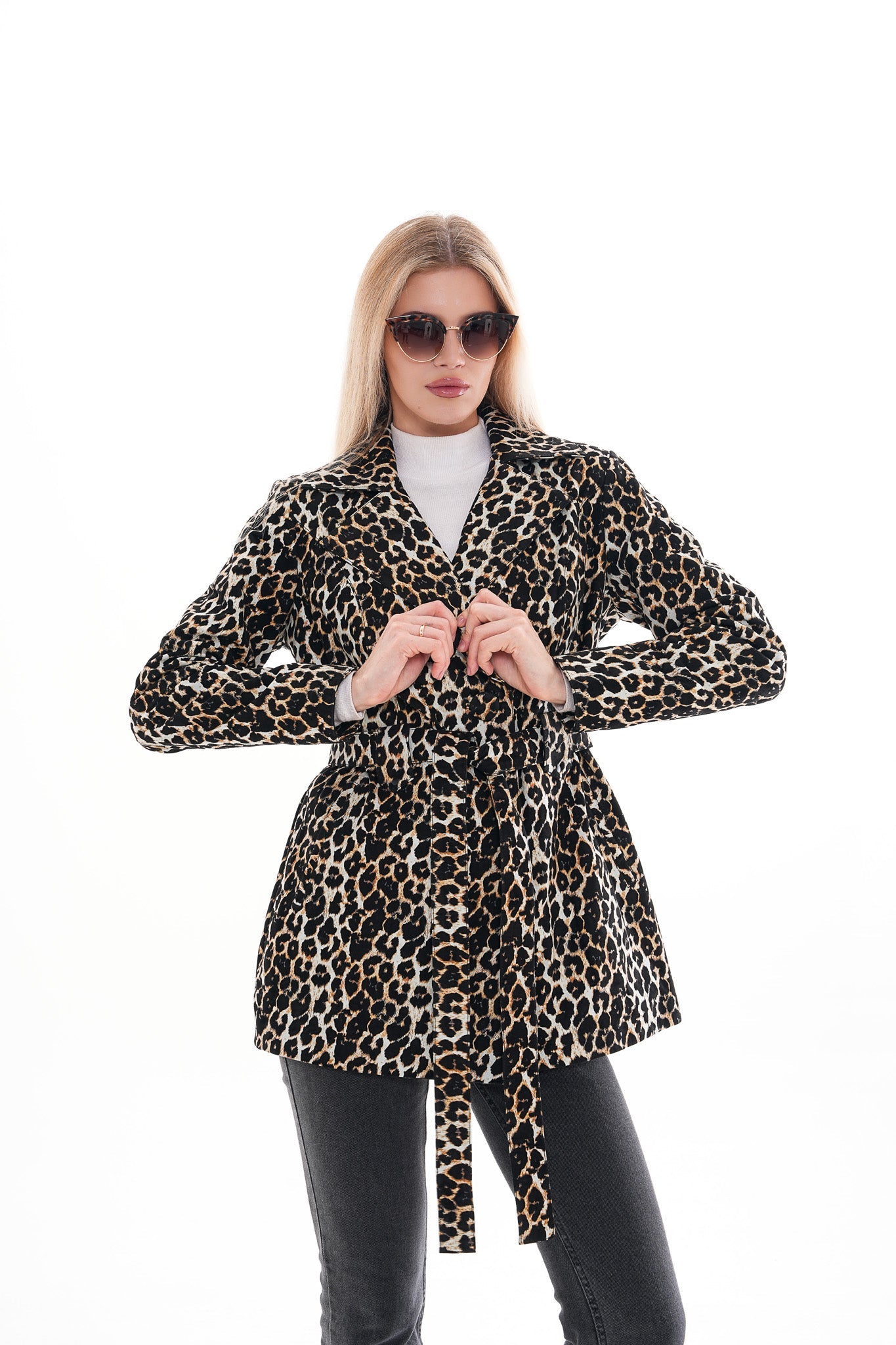 Sienna Abstract Art Leather Jacket – Leopard Edition Exclusive Style