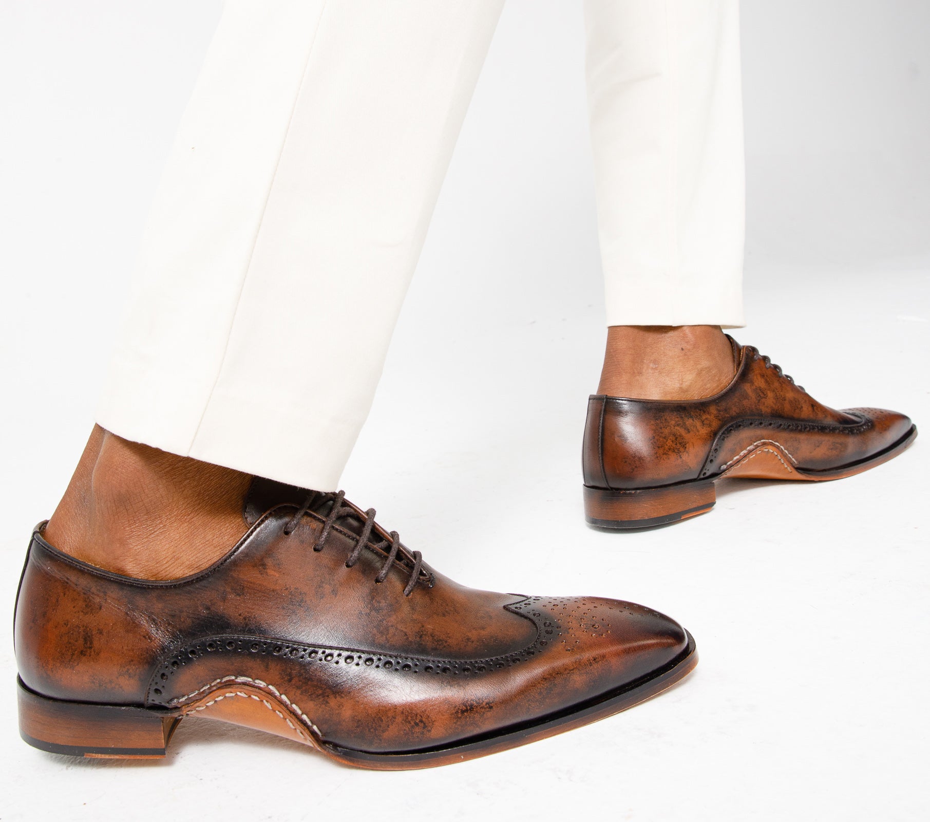 The Royal Hand Craft Brown Wingtip Oxford Shoe Fine Craftsmanship