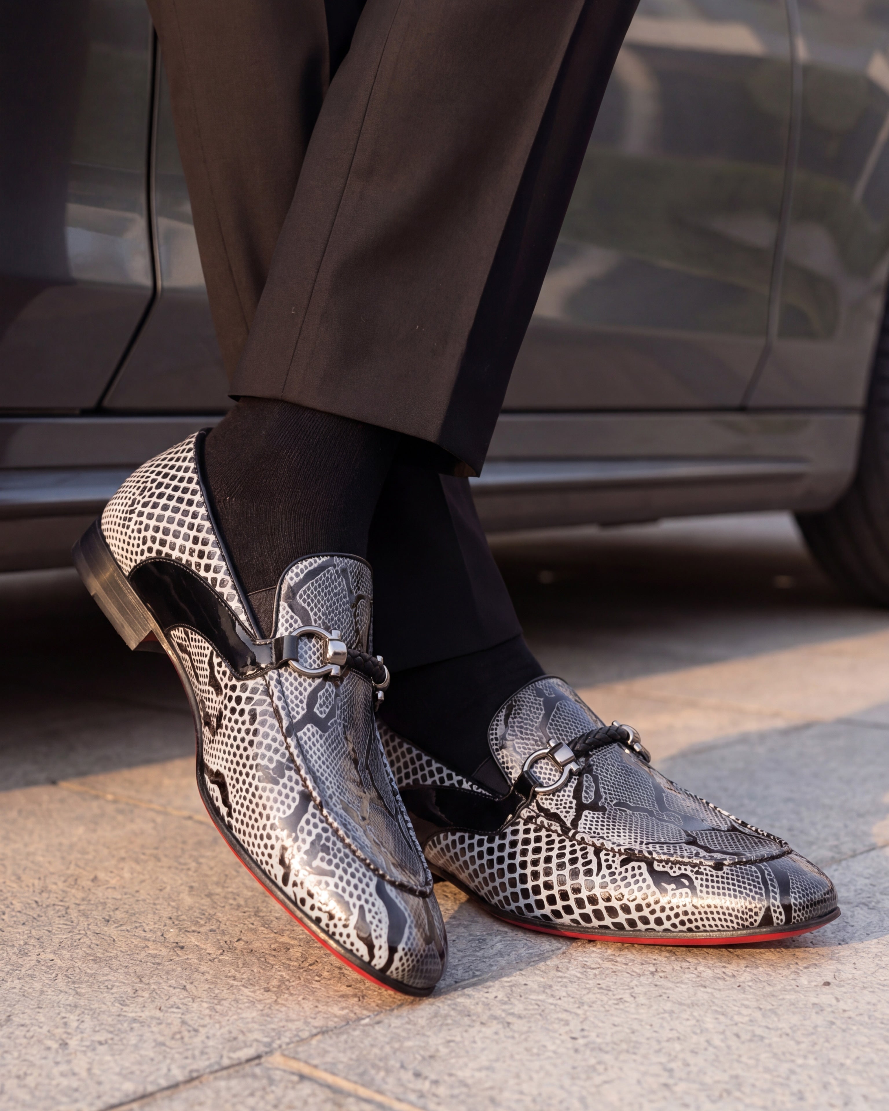The Milano Black\/White Shoe Bit Loafer  shoe Exclusive Style