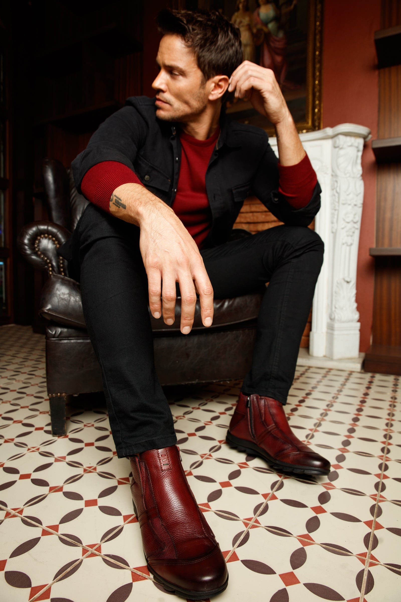 The Montreal Burgundy Leather Casual Zip-Up Ankle Boot Exclusive Style