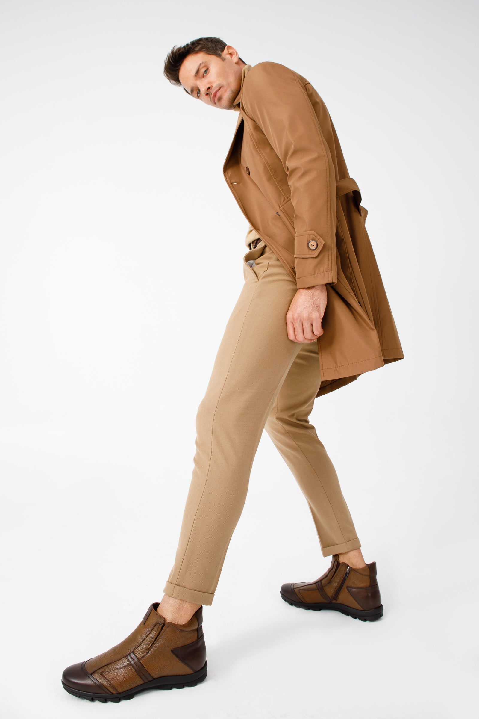 The Montreal Brown Leather Casual Zip-Up Ankle Boot On Sale