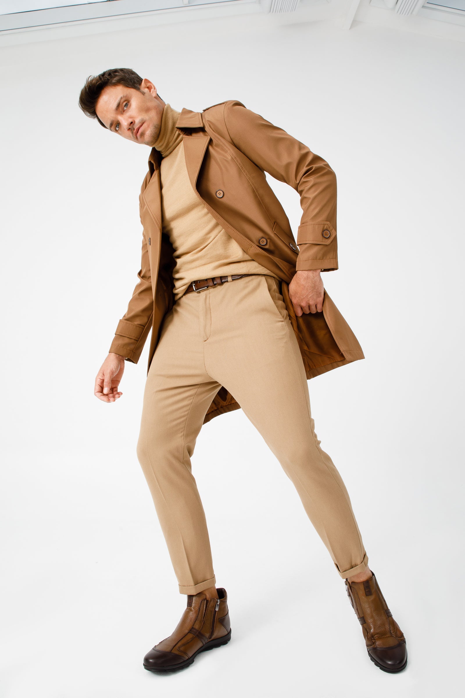 The Montreal Brown Leather Casual Zip-Up Ankle Boot On Sale