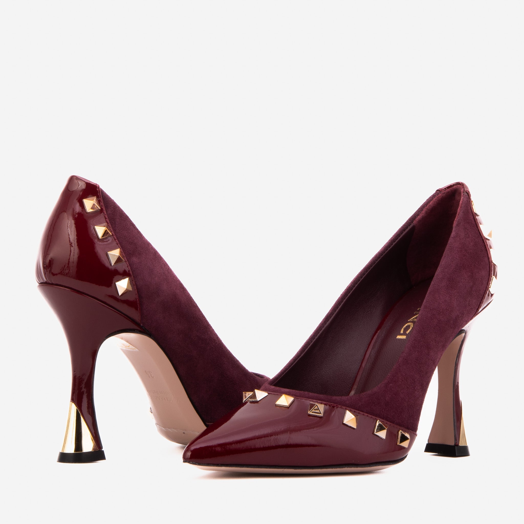 The Bella Vita Studded Burgundy Leather Pump Shoe All New