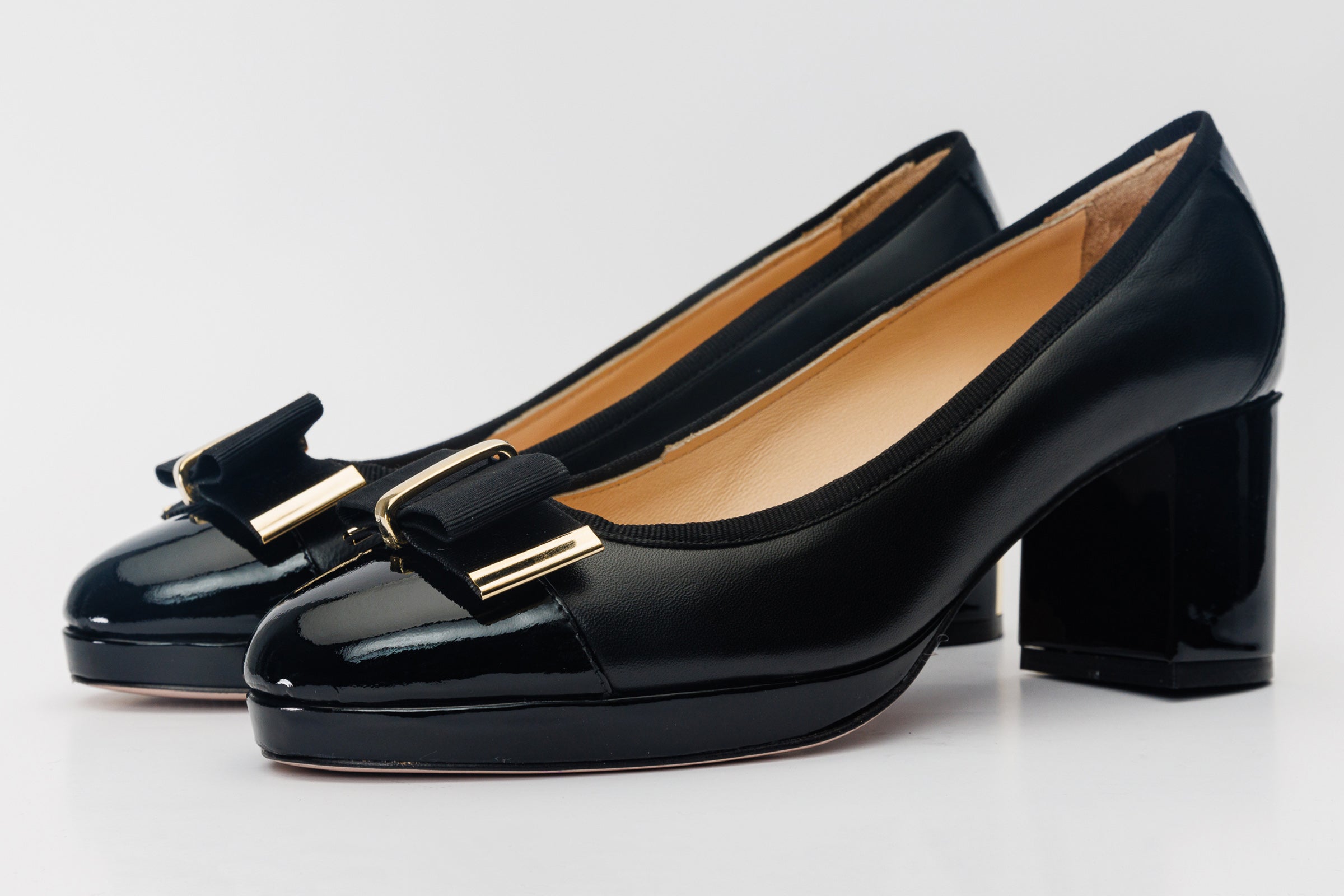 The Fano Black Leather Cap Toe Block Heel Pump Shoe All New