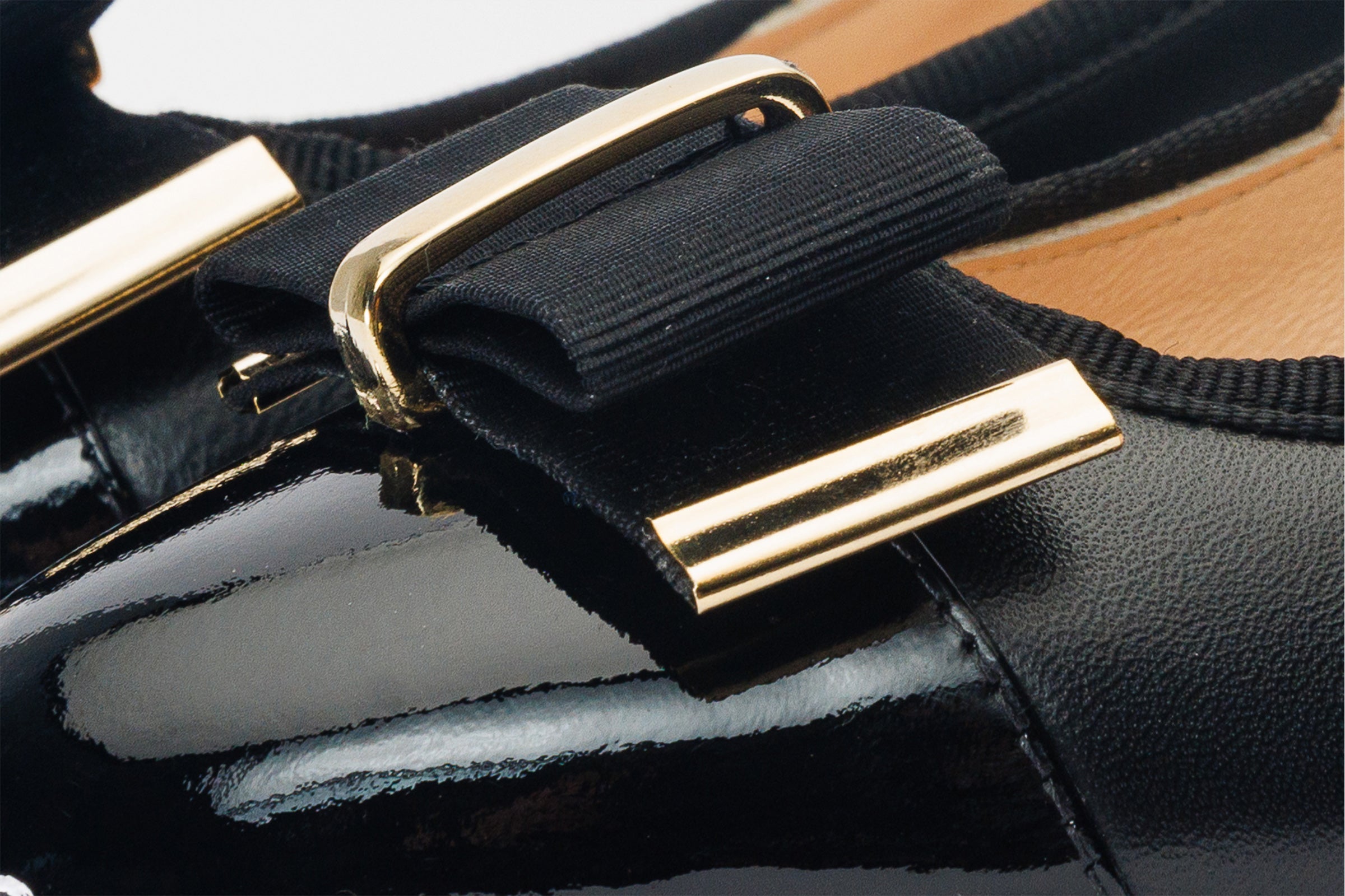 The Fano Black Leather Cap Toe Block Heel Pump Shoe All New