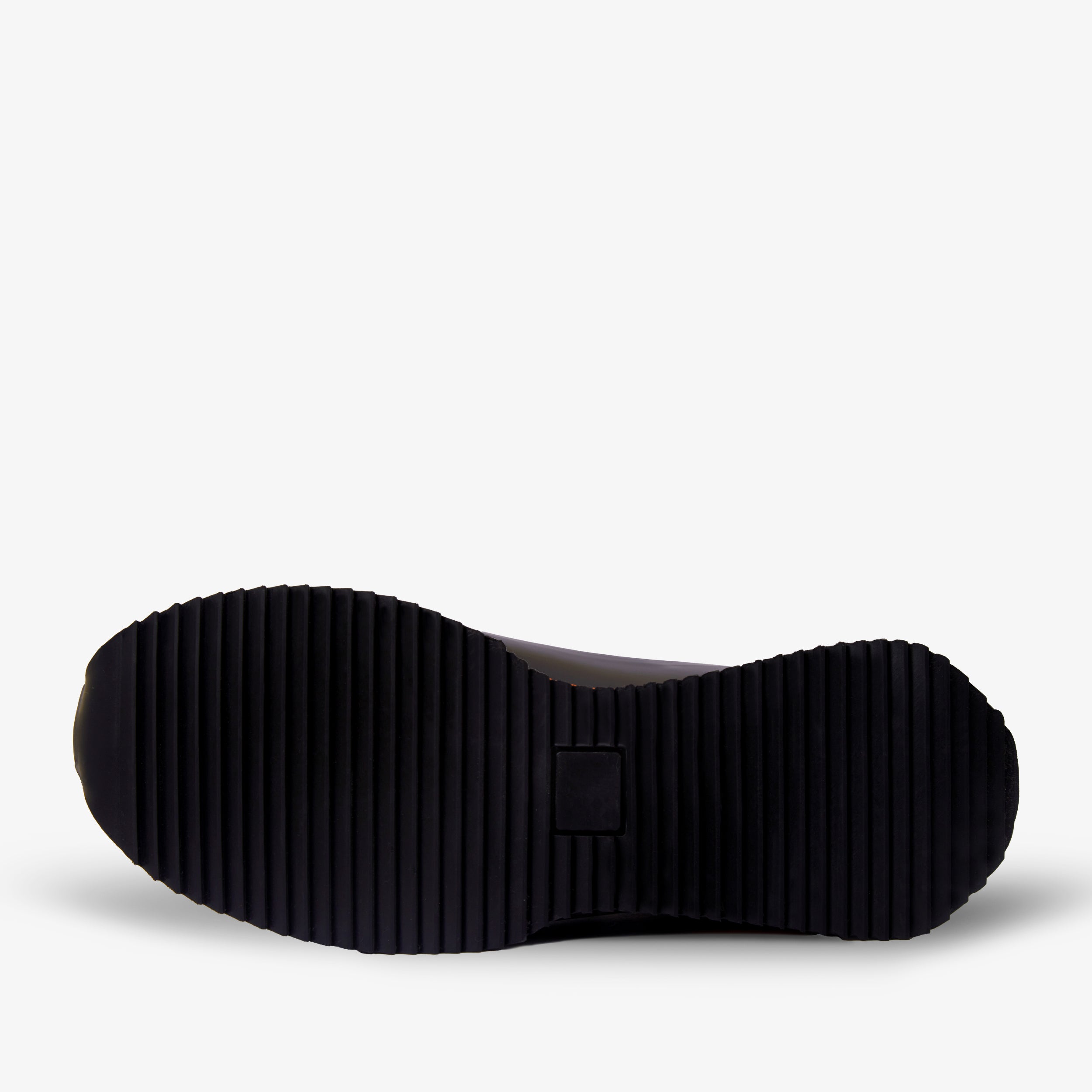 The Milford  Black  Leather Sneaker Fine Craftsmanship