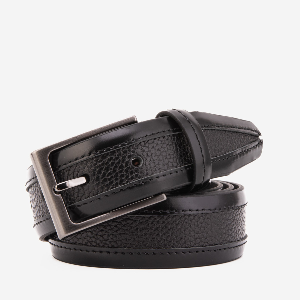 The Everest Rockwell Black Leather Belt For Sale
