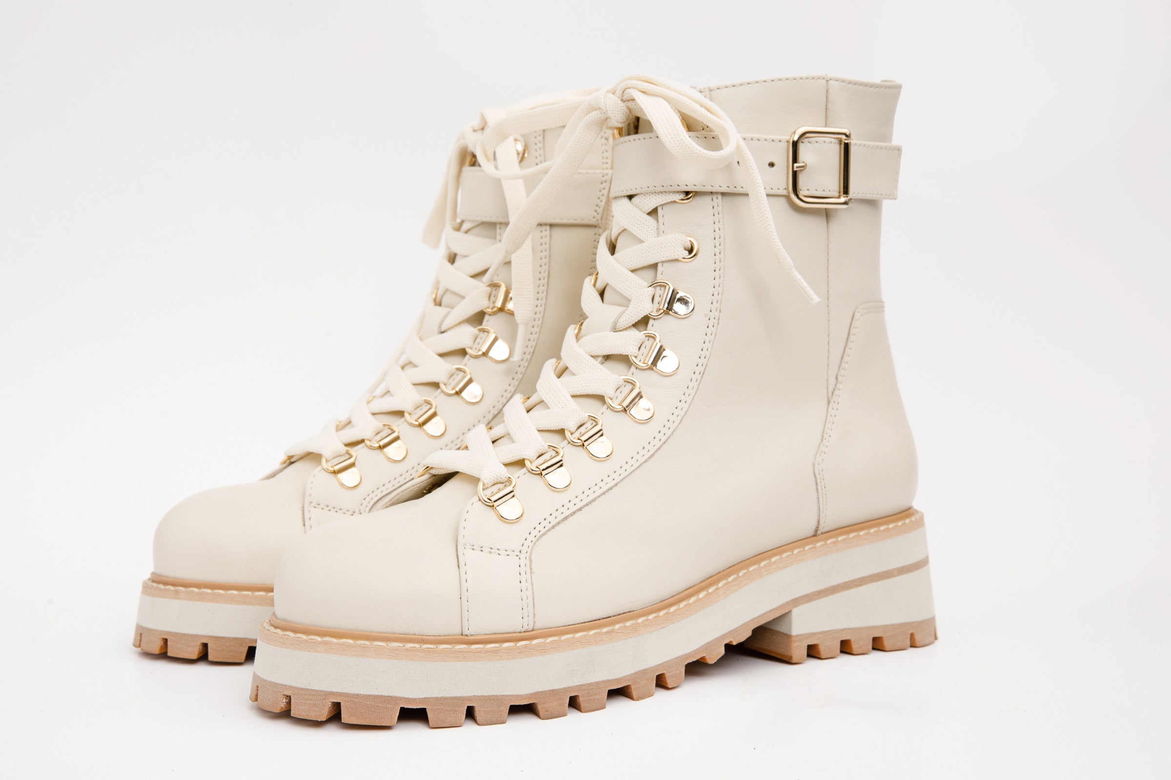 The Belgrano Cream Leather Lace-Up Ankle Boot With a Side Zipper All New