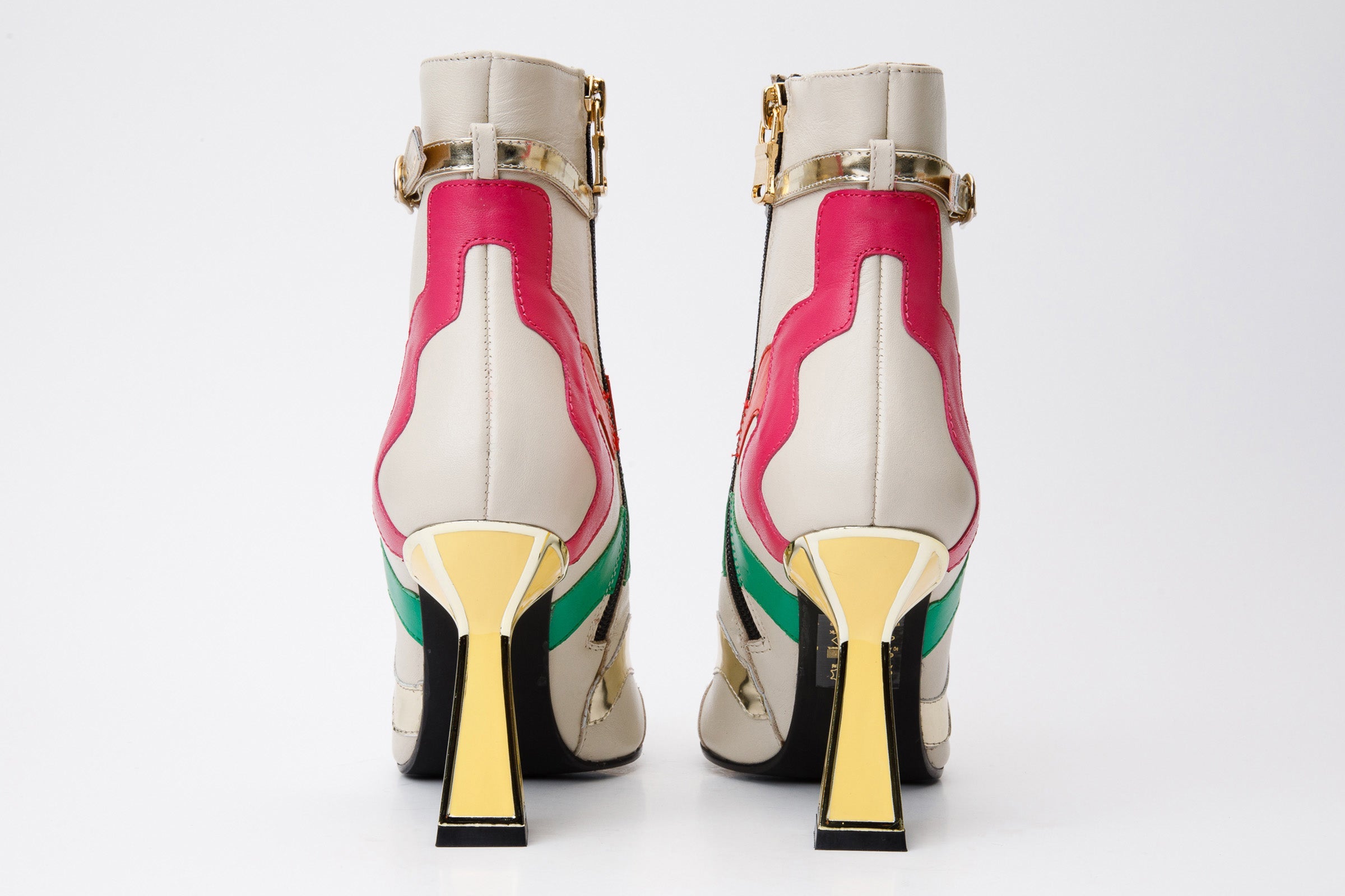 The Tario Cream Leather Ankle Boot Universal Fit