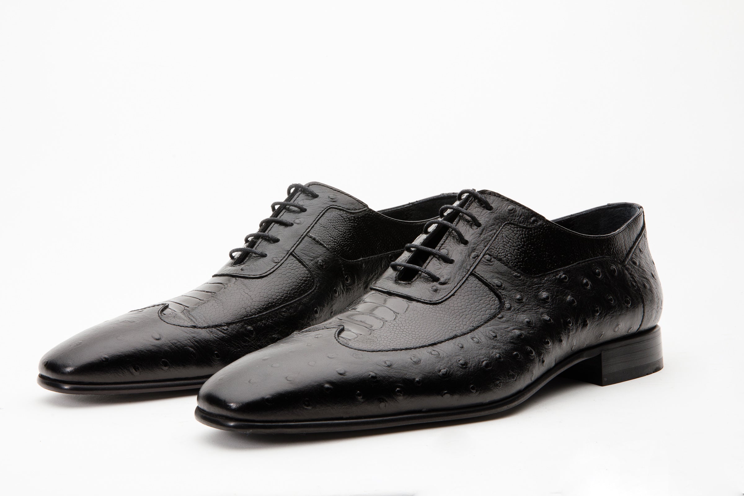The Alabama Black Wingtip Oxford Shoe Exclusive Style