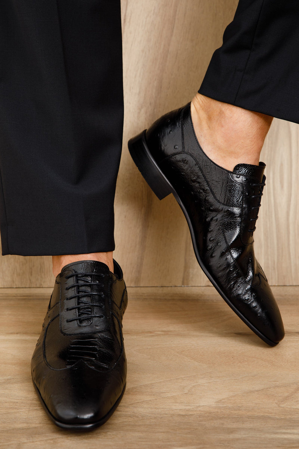 The Alabama Black Wingtip Oxford Shoe Exclusive Style