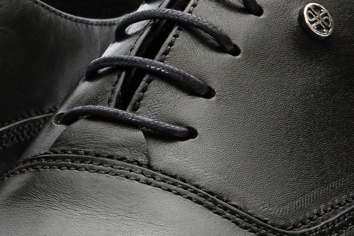 The Gambaha Black Leather Quarter Brogue Cap Toe Oxford Shoe Universal Fit