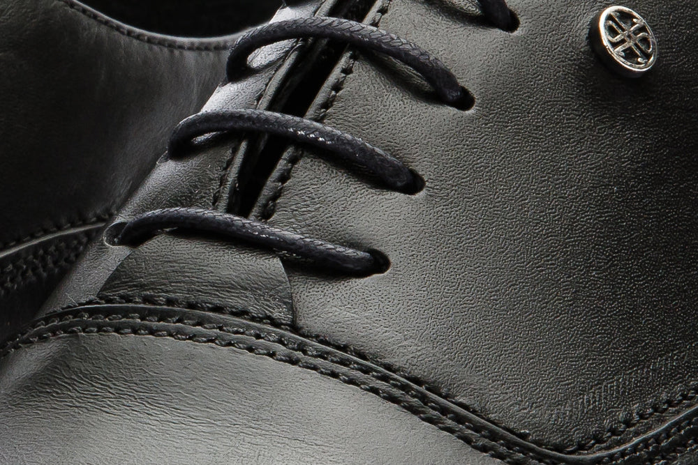 The Gambaha Black Leather Quarter Brogue Cap Toe Oxford Shoe Universal Fit