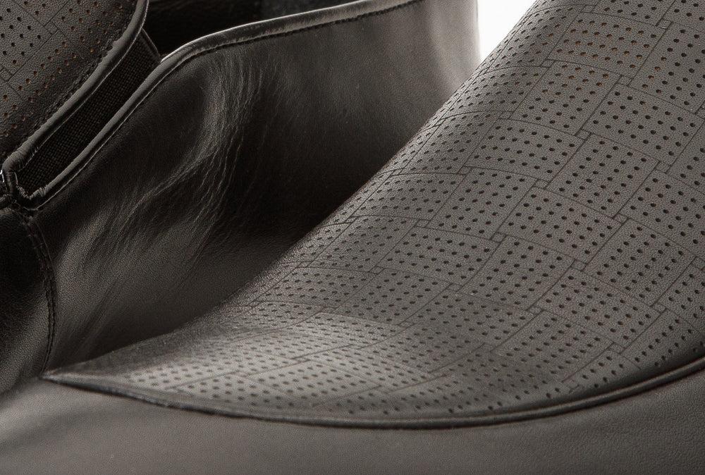 The Migues Black Leather Loafer Shoe Exclusive Style
