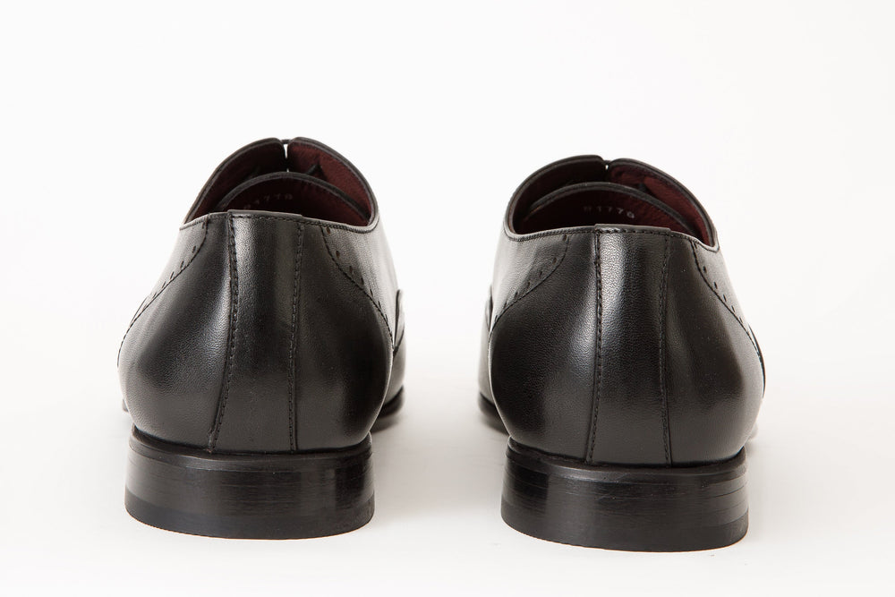 The Roma Black Leather Wingtip Oxford Shoe For Sale